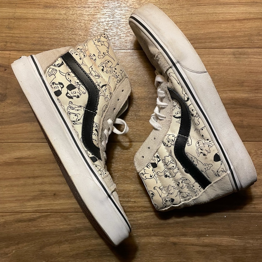 RARE Disney 101 Dalmatians Vans